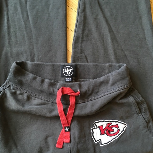 ‘47 BRAND CHIEFS SWEATPANTS - Picture 2 of 2
